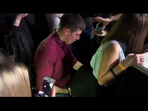 ❤️ Tunay na sex sa isang Russian nightclub. Ang 18-taong-gulang na batang babae na Ruso sa anus at puki ay nakipagkamay sa isang nightclub ❤️❌ Magandang porn sa amin tl.com-pornzog.ru ﹏